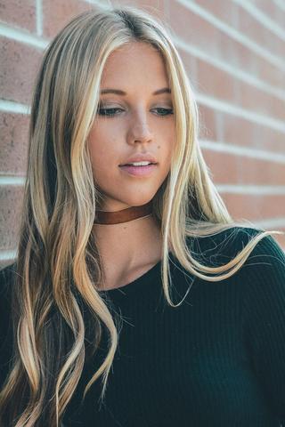 Camel Velvet Strap Choker